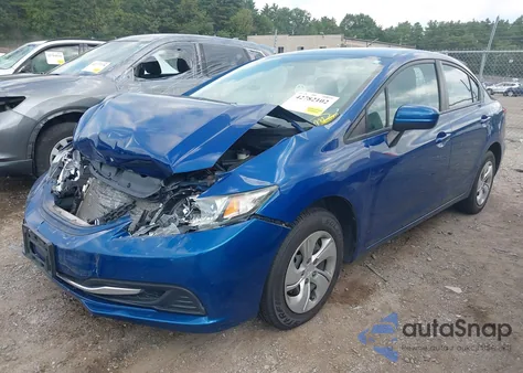 2015 Honda Civic Lx z USA, uszkodzony, nr VIN 19XFB2F5XFE220622